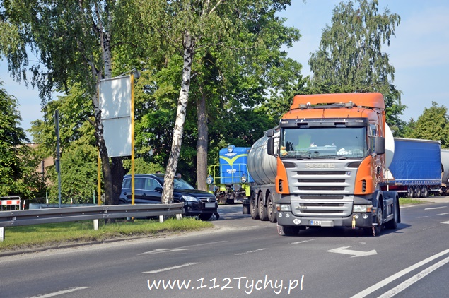 Kolizja i zablokowana ul. Mikołowska Kolizja i zablokowana ul. Mikołowska