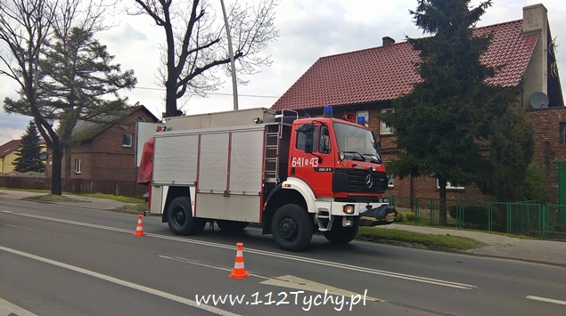 ZDERZENIE TRZECH OSOBÓWEK NA MIKOŁOWSKIEJ ZDERZENIE TRZECH OSOBÓWEK NA MIKOŁOWSKIEJ