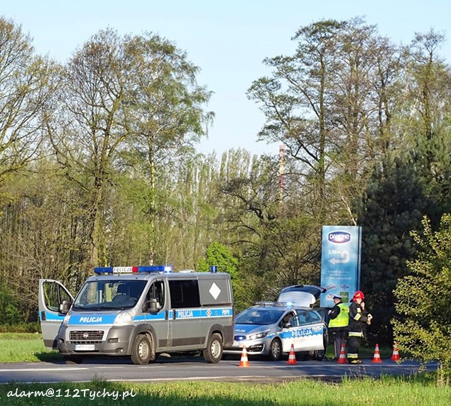 ZDERZENIE DWÓCH OSOBOWEK NA OŚWIĘCIMSKIEJ ZDERZENIE DWÓCH OSOBOWEK NA OŚWIĘCIMSKIEJ