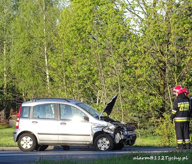ZDERZENIE DWÓCH OSOBOWEK NA OŚWIĘCIMSKIEJ ZDERZENIE DWÓCH OSOBOWEK NA OŚWIĘCIMSKIEJ