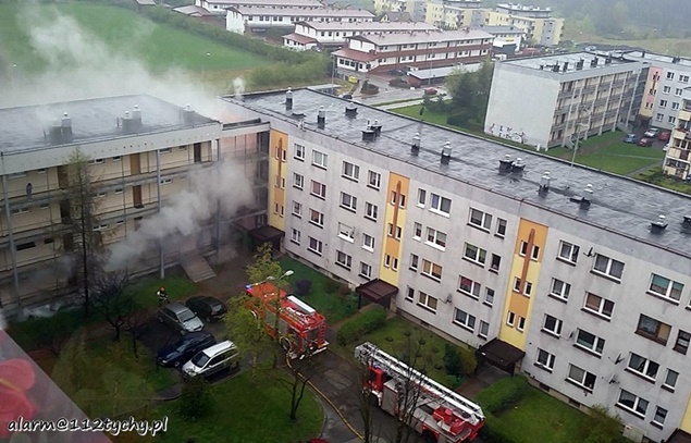 POŻAR PIWNICY NA RODAKOWSKIEGO POŻAR PIWNICY NA RODAKOWSKIEGO