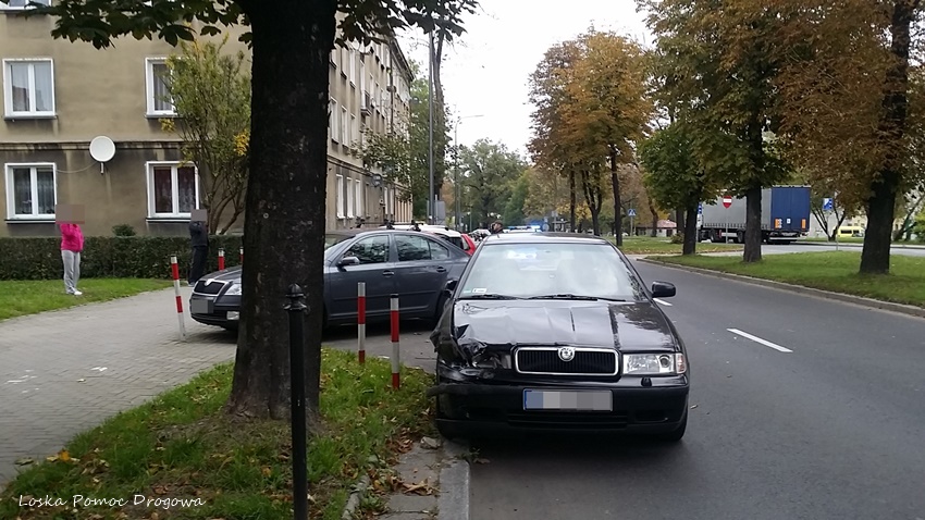 KOLIZJA TRZECH OSOBÓWEK NA BIELSKIEJ KOLIZJA TRZECH OSOBÓWEK NA BIELSKIEJ