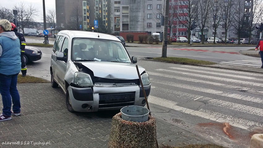 KOLIZJA NA STOCZNIOWCÓW 70 KOLIZJA NA STOCZNIOWCÓW 70