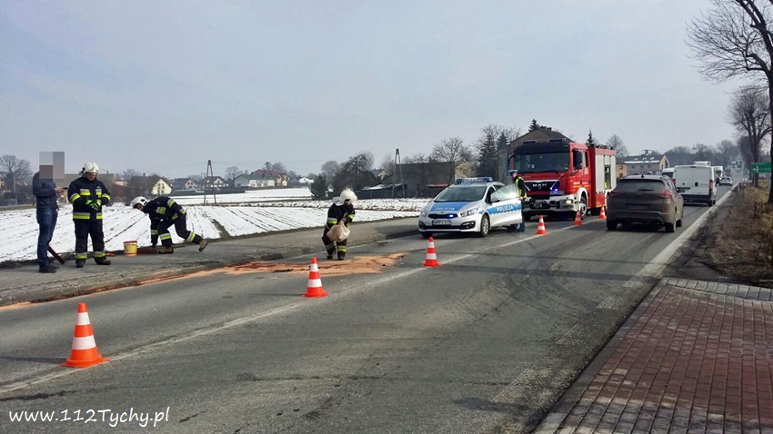 KOLIZJA DWÓCH OSOBÓWEK W BIERUNIU KOLIZJA DWÓCH OSOBÓWEK W BIERUNIU