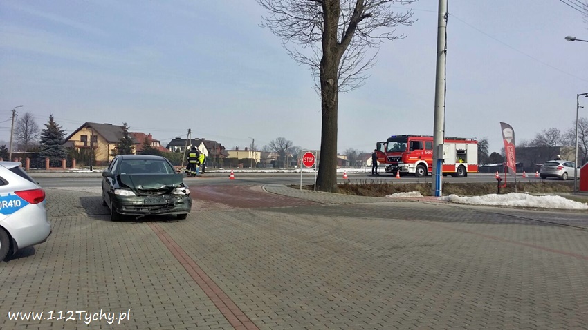 KOLIZJA DWÓCH OSOBÓWEK W BIERUNIU KOLIZJA DWÓCH OSOBÓWEK W BIERUNIU