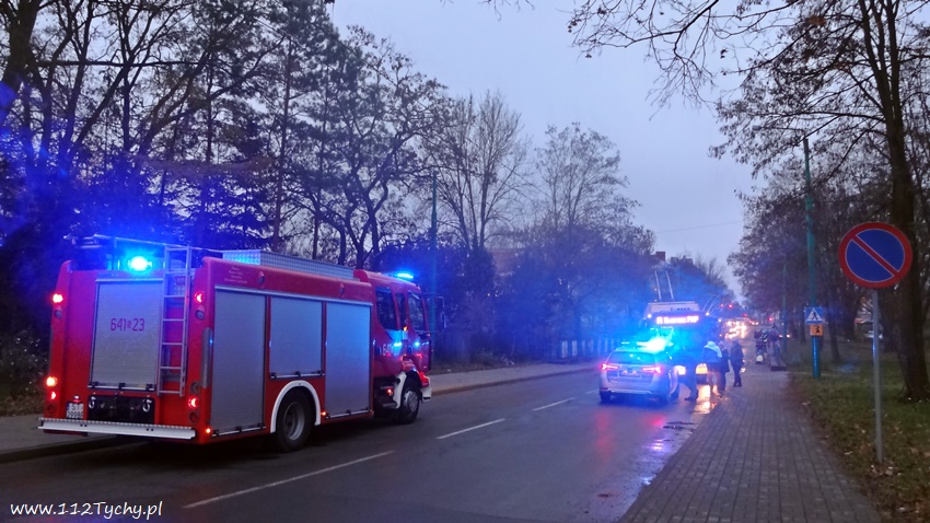 POTRĄCENIE ROWERZYSTY PRZEZ TROLEJBUS NA BURSCHEGO POTRĄCENIE ROWERZYSTY PRZEZ TROLEJBUS NA BURSCHEGO
