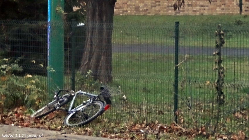 POTRĄCENIE ROWERZYSTY PRZEZ TROLEJBUS NA BURSCHEGO POTRĄCENIE ROWERZYSTY PRZEZ TROLEJBUS NA BURSCHEGO