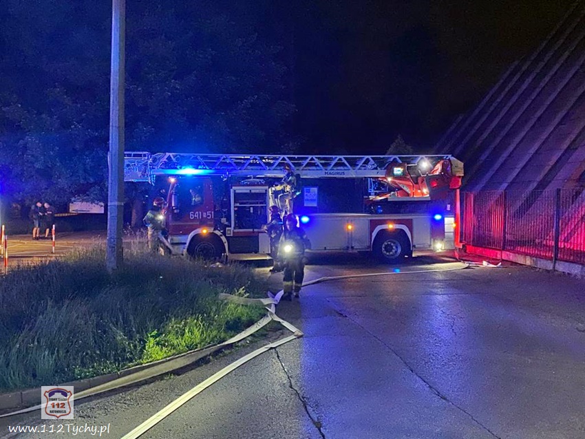 POŻAR W HOTELU PIRAMIDA PRZY UL.SIKORSKIEGO POŻAR W HOTELU PIRAMIDA PRZY UL.SIKORSKIEGO