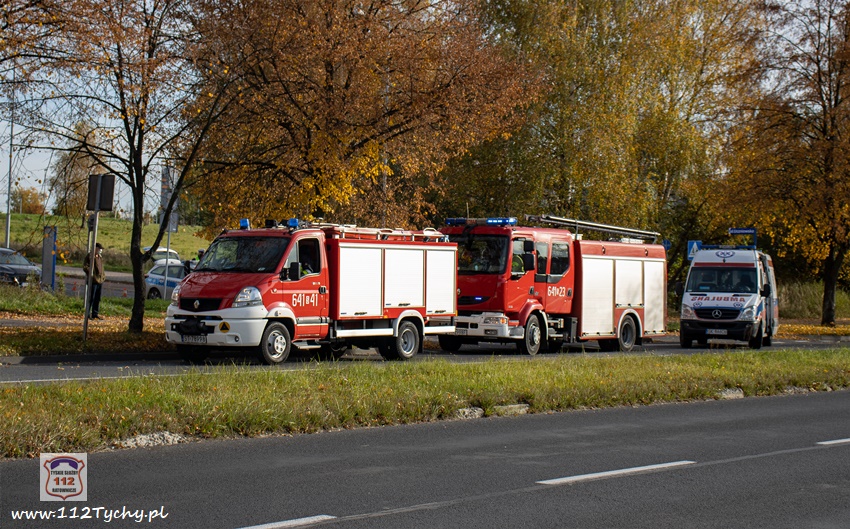 POTRĄCENIE ROWERZYSTY U ZBIEGU UL. UCZNIOWSKA - SIKORSKIEGO POTRĄCENIE ROWERZYSTY U ZBIEGU UL. UCZNIOWSKA - SIKORSKIEGO