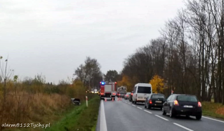ZDERZENIE DWÓCH OSOBÓWEK NA UL. WARSZAWSKIEJ W BIERUNIU ZDERZENIE DWÓCH OSOBÓWEK NA UL. WARSZAWSKIEJ W BIERUNIU