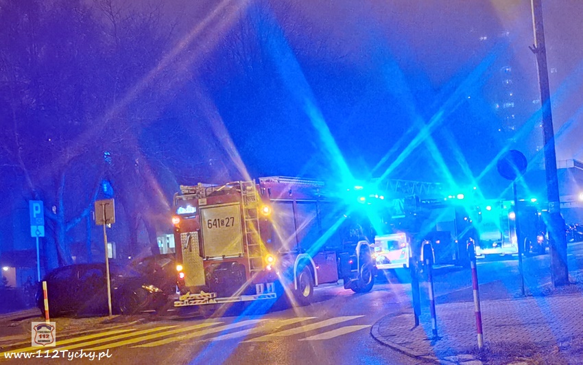 INTERWENCJA STRAZY POŻARNEJ I POLICJI NA UL. ORZESZKOWEJ INTERWENCJA STRAZY POŻARNEJ I POLICJI NA UL. ORZESZKOWEJ