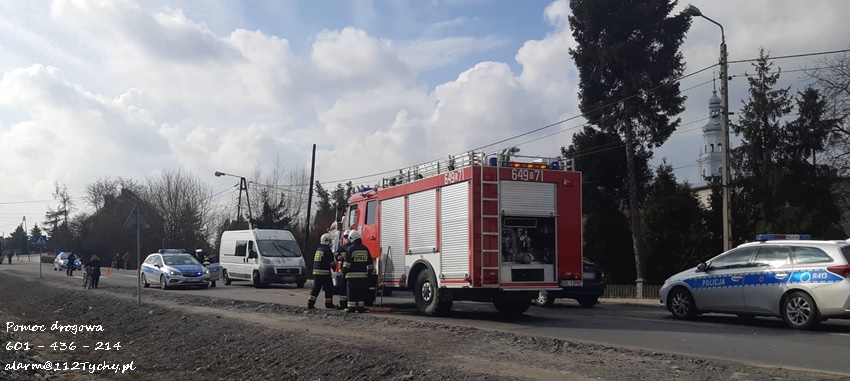 POTRĄCENIE NASTOLATKI NA UL. CHEŁMSKIEJ W CHEŁMIE ŚLĄSKIM POTRĄCENIE NASTOLATKI NA UL. CHEŁMSKIEJ W CHEŁMIE ŚLĄSKIM