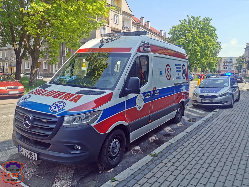 INTERWENCJA SŁUŻB RATUNKOWYCH W BUDYNKU WIELORODZINNYM PRZY UL. CYGANERII INTERWENCJA SŁUŻB RATUNKOWYCH W BUDYNKU WIELORODZINNYM PRZY UL. CYGANERII
