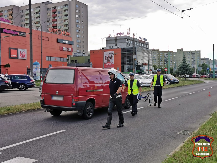 POTRĄCENIE 11 - LETNIEGO ROWERZYSTY NA AL. JANA PAWŁA II POTRĄCENIE 11 - LETNIEGO ROWERZYSTY NA AL. JANA PAWŁA II