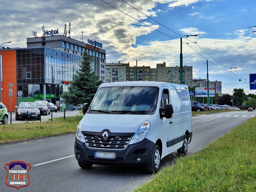 POTRĄCENIE 11 - LETNIEGO ROWERZYSTY NA AL. JANA PAWŁA II POTRĄCENIE 11 - LETNIEGO ROWERZYSTY NA AL. JANA PAWŁA II