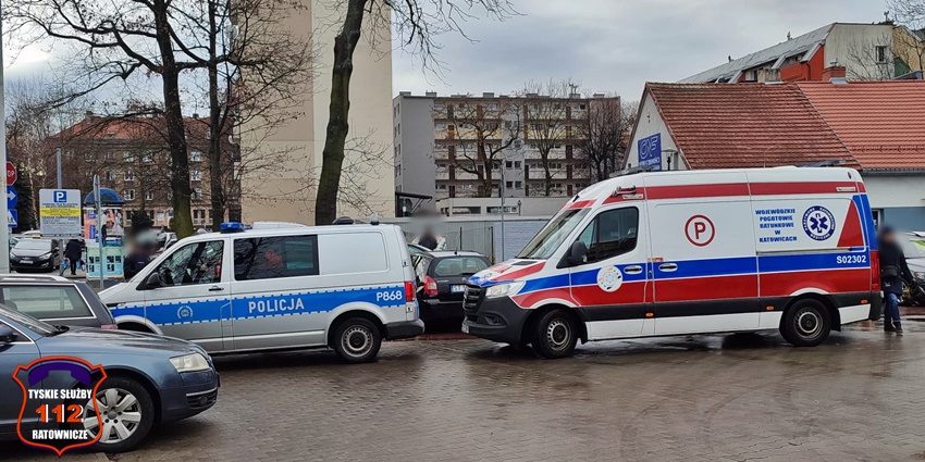 POTRĄCENIE PIESZEGO NA PARKINGU SKLEPU BIEDRONKA PRZY AL. BIELSKIEJ 7 POTRĄCENIE PIESZEGO NA PARKINGU SKLEPU BIEDRONKA PRZY AL. BIELSKIEJ 7