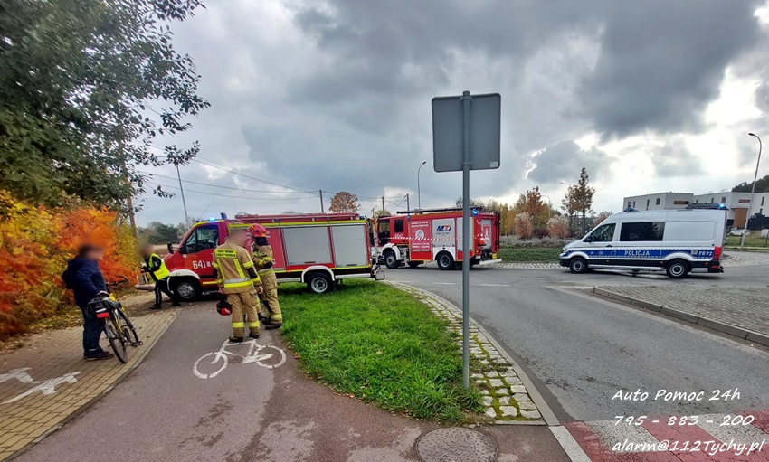 DACHOWANIE OSOBÓWKI NA UL. OBYWATELSKIEJ - KIEROWCA PIJANY DACHOWANIE OSOBÓWKI NA UL. OBYWATELSKIEJ - KIEROWCA PIJANY