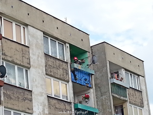 Interwencja strażaków przy ul. Dunikowskiego Interwencja strażaków przy ul. Dunikowskiego